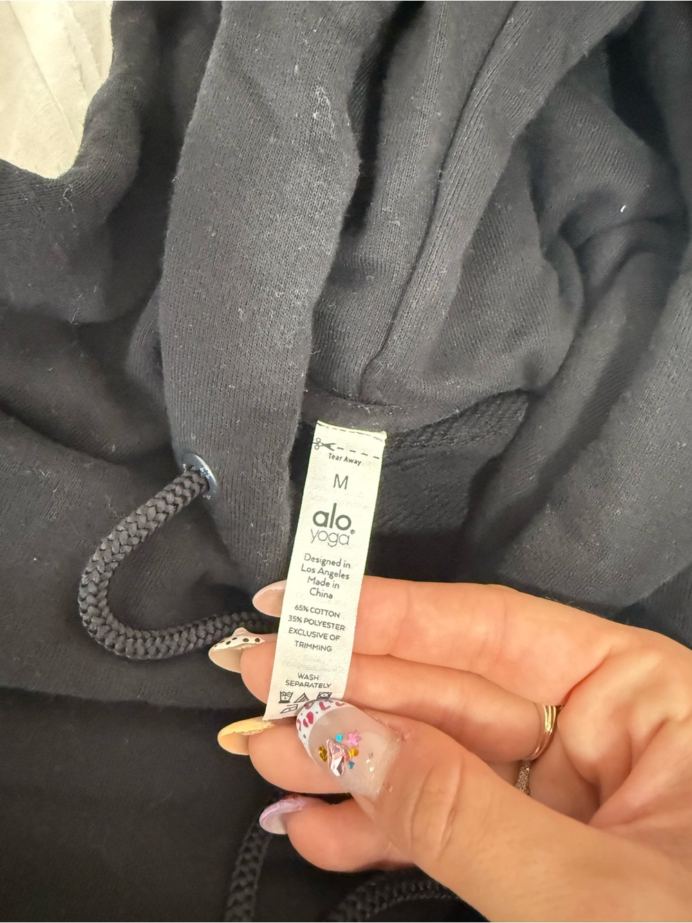 Alo Cropped Hoodie - Picture 3 of 4
